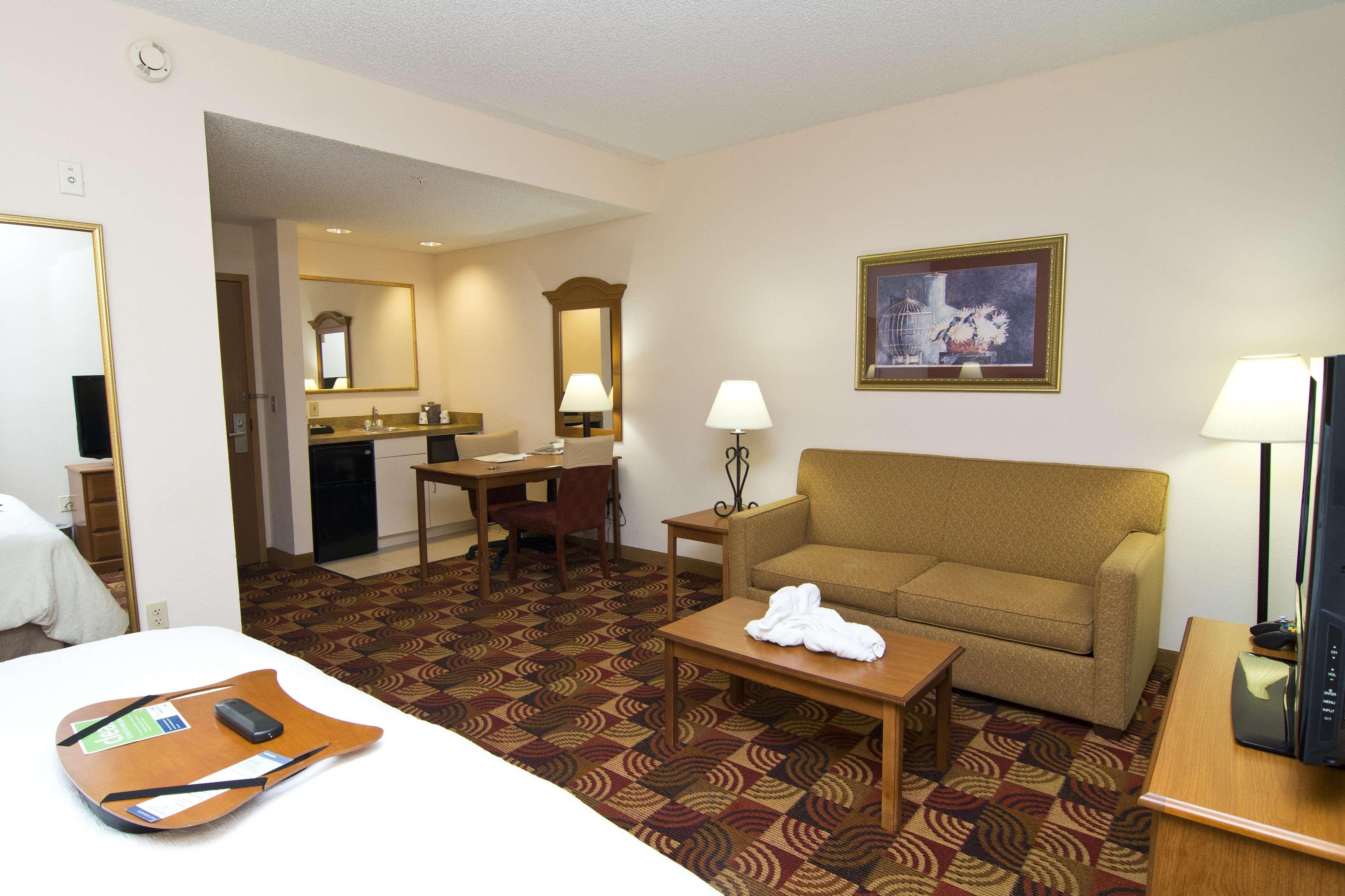 Hampton Inn & Suites Orlando International Drive North Номер фото