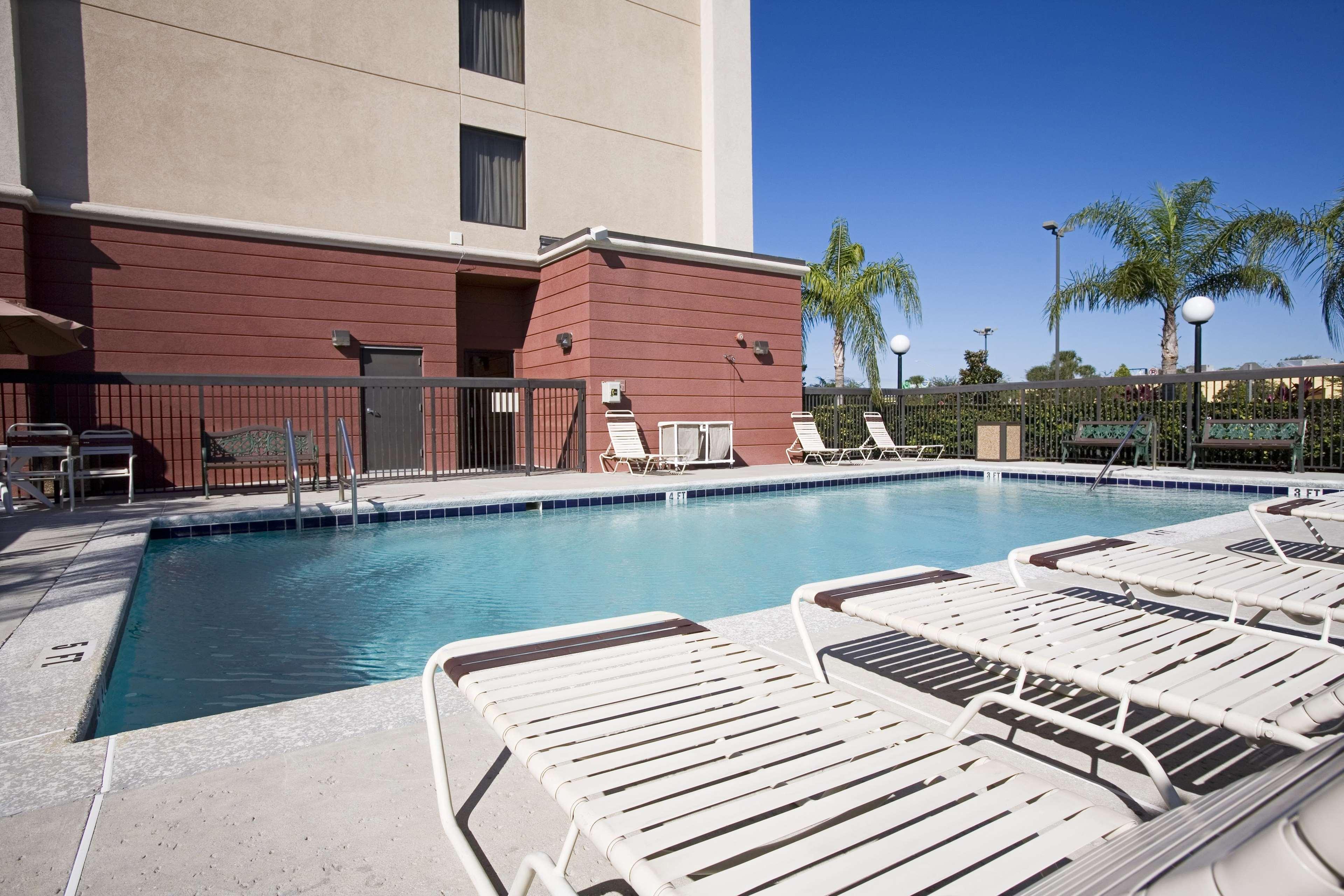 Hampton Inn & Suites Orlando International Drive North Зручності фото