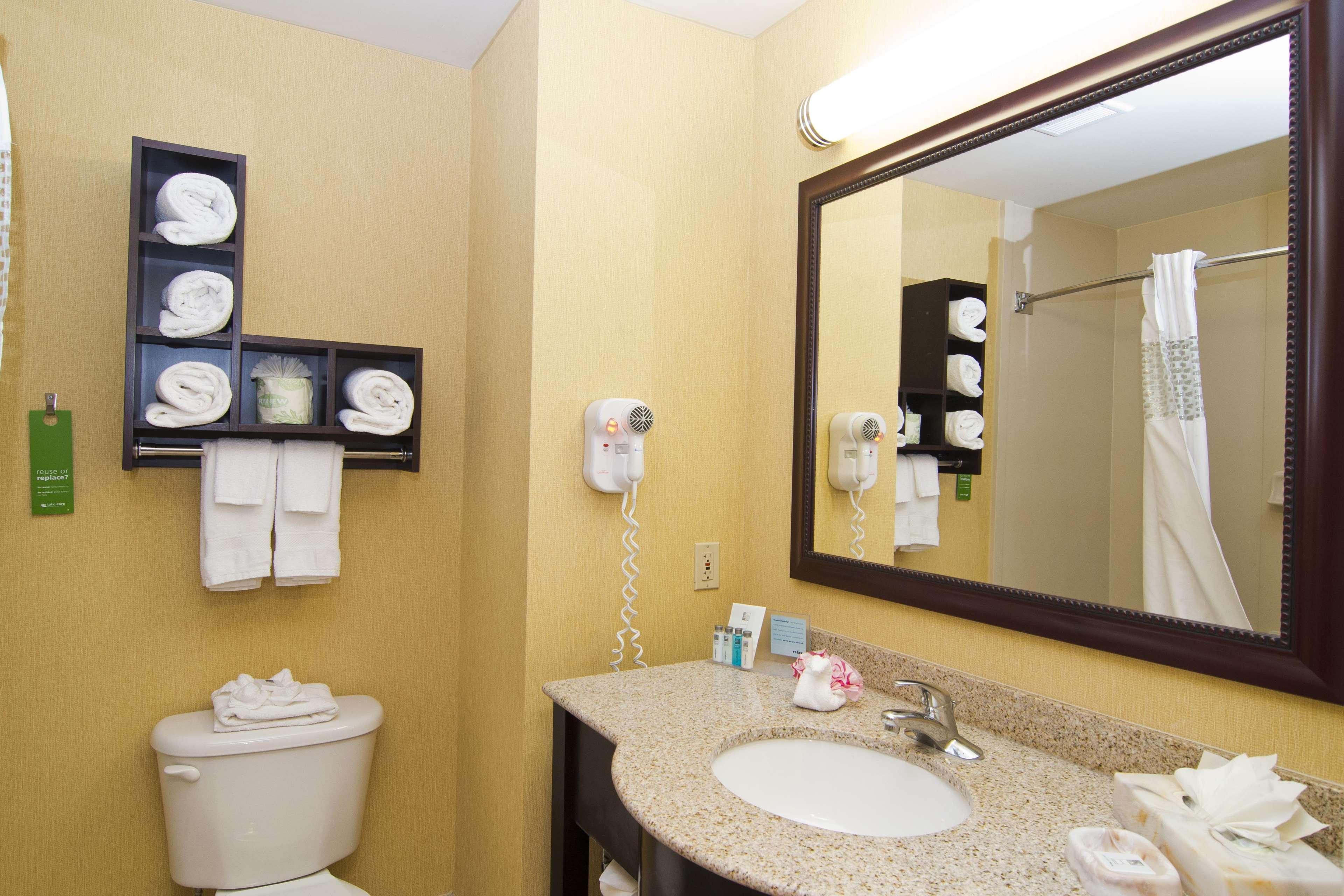 Hampton Inn & Suites Orlando International Drive North Номер фото