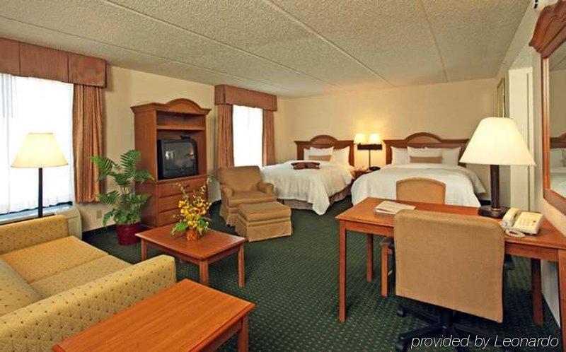 Hampton Inn & Suites Orlando International Drive North Номер фото